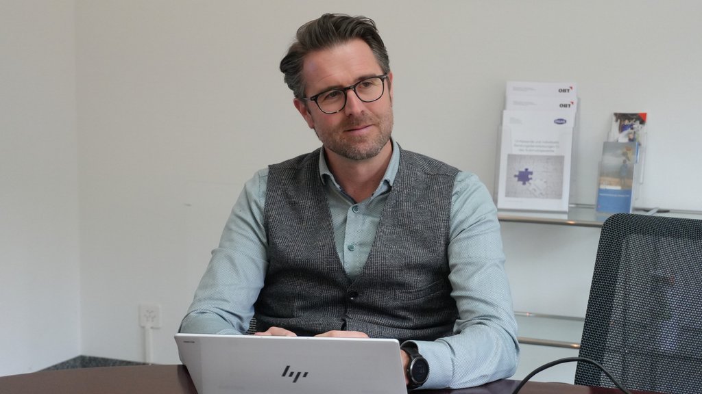 
										&laquo;Die Frage ist: Wann setzt der Nachholbedarf endlich ein?&raquo;
									