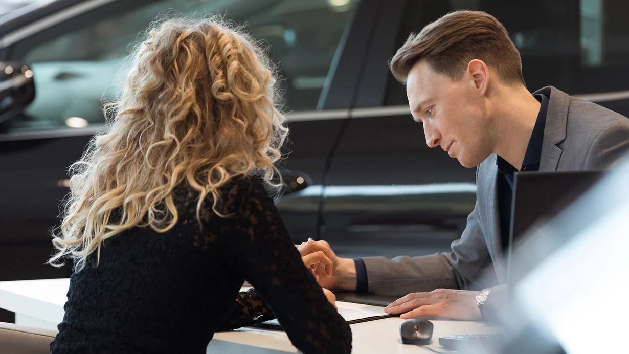 
										Le courtage en assurance dans la branche automobile en toute simplicit&eacute;
									