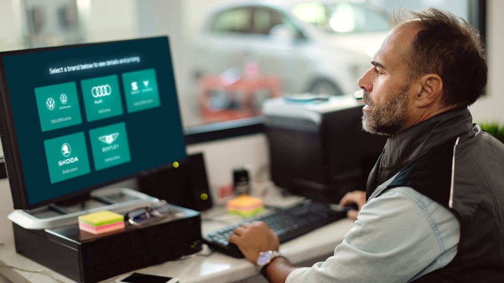 
										Un portail au lieu de plusieurs solutions sp&eacute;cifiques aux marques : dans le nouvel erWin, les acc&egrave;s, utilisateurs et licences sont g&eacute;r&eacute;s de mani&egrave;re centralis&eacute;e. Photo: Volkswagen Group
									