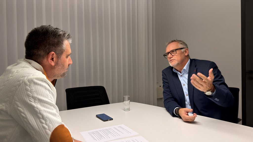 
										Was haben Garagisten von Transport.ch, Herr Kolly?
									