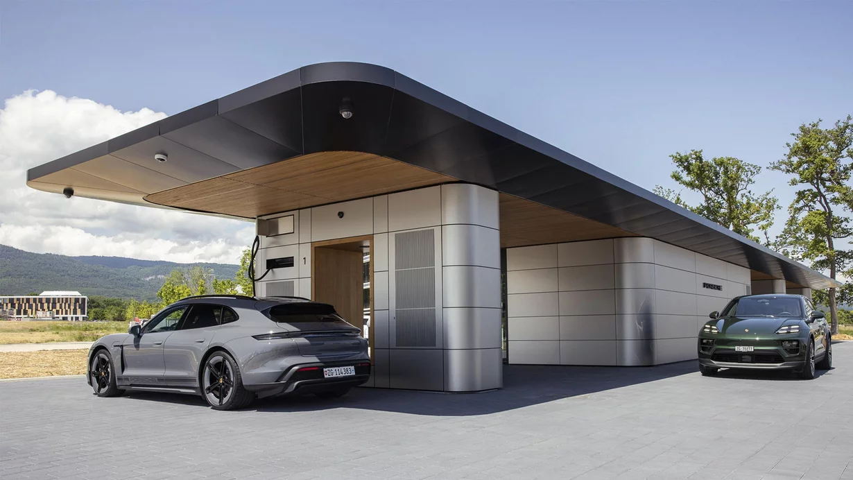 
										Erste Porsche Charging Lounge in der Schweiz eröffnet
									