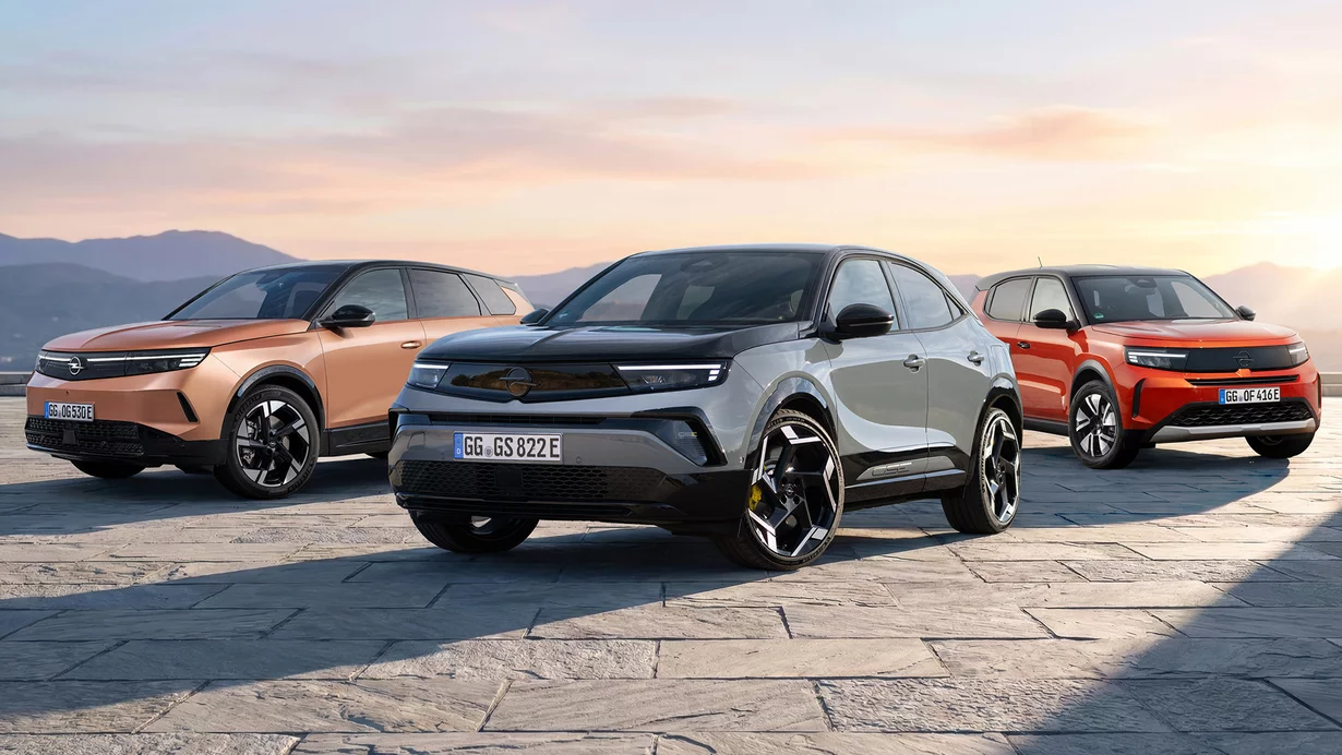 
										Weiterhin im R&uuml;ckw&auml;rtsgang
									