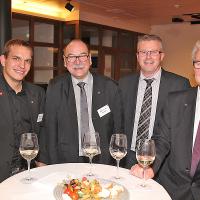Flavio Helfenstein (ex-Automobil-Mechatronik-Weltmeister), Werner Bieli (Präsident QSK AD/AWK), Andreas Schär (Mitglied Kommission QSK AD/AWK) und Michel Tinguely (ex-WorldSkills-Experte)