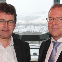 v.l. Hubert Waeber (Automobiles Belle-Croix AG) und Wolfgang Schinagl (auto-i-dat AG)